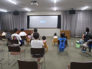 映画会の様子（写真）